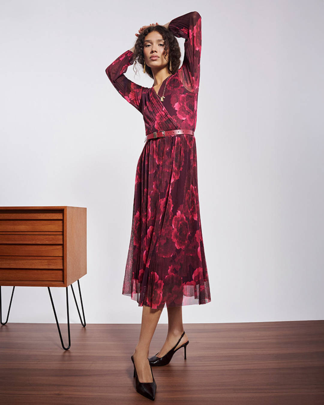 Nome Brand 11